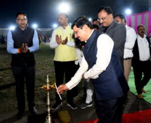 सीआईएसएफ परेड ग्राउंड में भव्य मिलेट्स मेले का आयोजन पौष्टिक आहार व स्वास्थ्य जागरूकता का दिया गया संदेश।