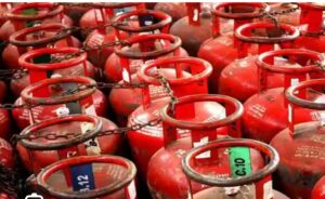गेवरा दीपका क्षेत्र में गैस संकट या खेल? उपभोक्ताओं को गुमराह कर ब्लैक में बिक रहे सिलेंडर!