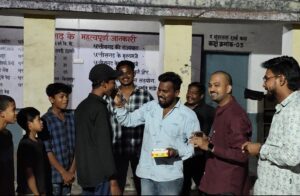 भाजपा स्थापना दिवस पर युवा मोर्चा का छात्रावास में विशेष कार्यक्रम, मंडल अध्यक्ष सत्यम यादव ने छात्राओं से किया संवाद।