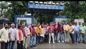 एसईसीएल मुख्यालय में श्रमिकों की समस्याओं को लेकर सौंपा गया ज्ञापन, टेंडर व्यवस्था में सुधार की मांग।