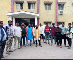 ड्राइवर मजदूरों के शोषण के खिलाफ छत्तीसगढ़िया क्रान्ति सेना की आवाज, SECL दीपका कार्यालय में गूंजे नारे।